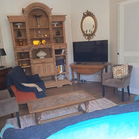 Maison Calme Avec Piscine Entouree De Son Parc Quintenas Екстериор снимка