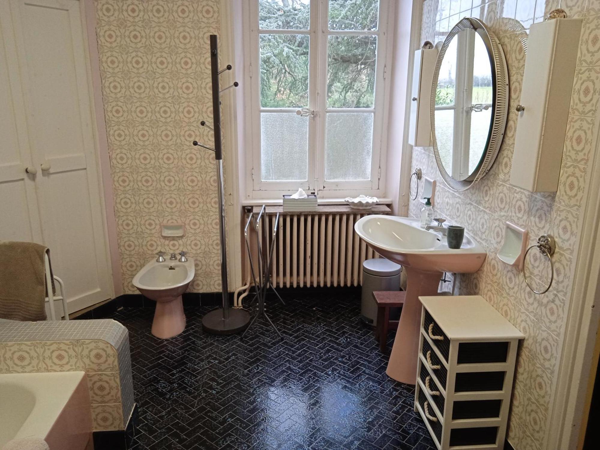 Maison Calme Avec Piscine Entouree De Son Parc Quintenas Екстериор снимка